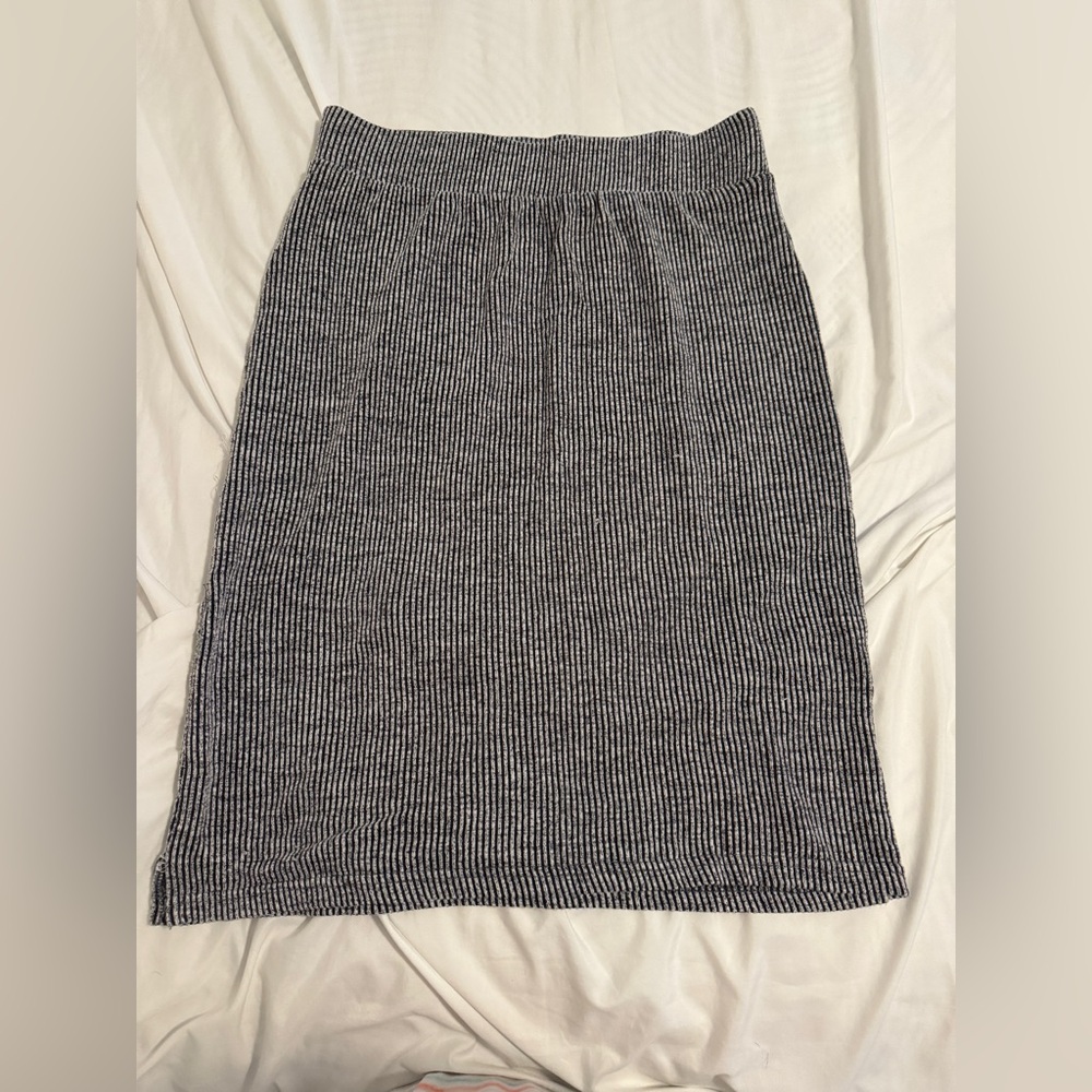 Sweater Stripped skirt